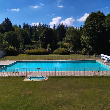 Studio Le Lacuzon Avec Piscine Et Tennis Exterieurs ليه روس المظهر الخارجي الصورة